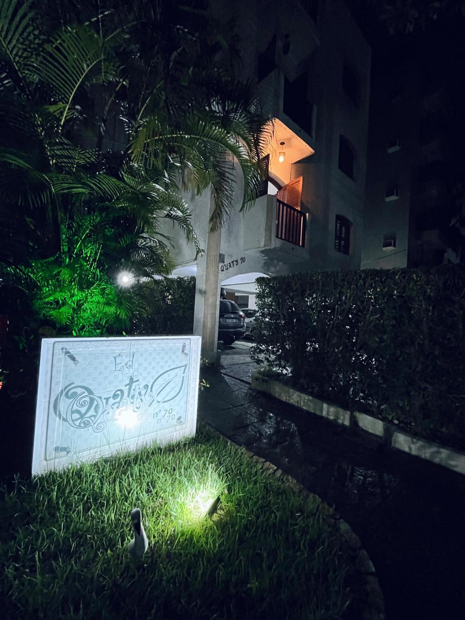 Apartamento Charmoso A 400Mts Da Praia Da Enseada Guaruja Luaran gambar